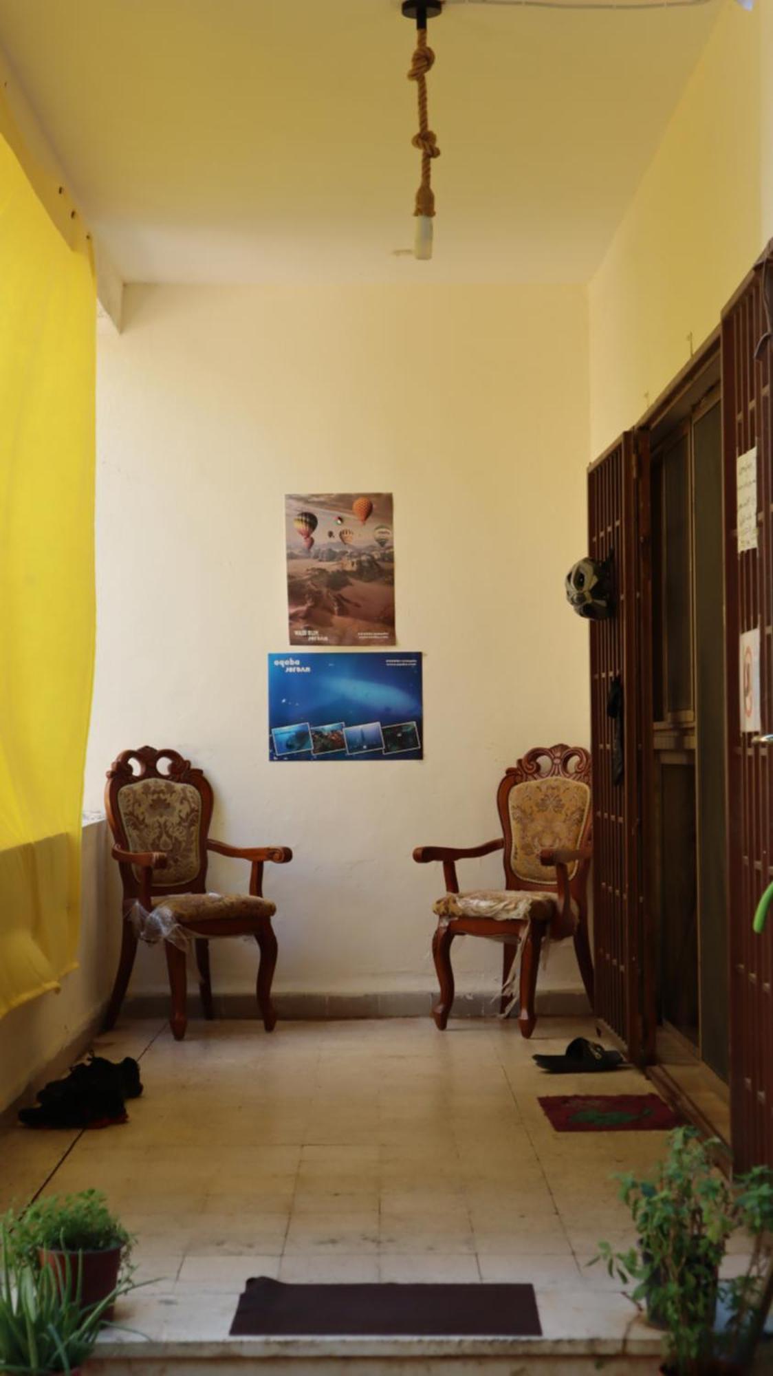 Extra Traveller Hostel Aqaba Exterior photo
