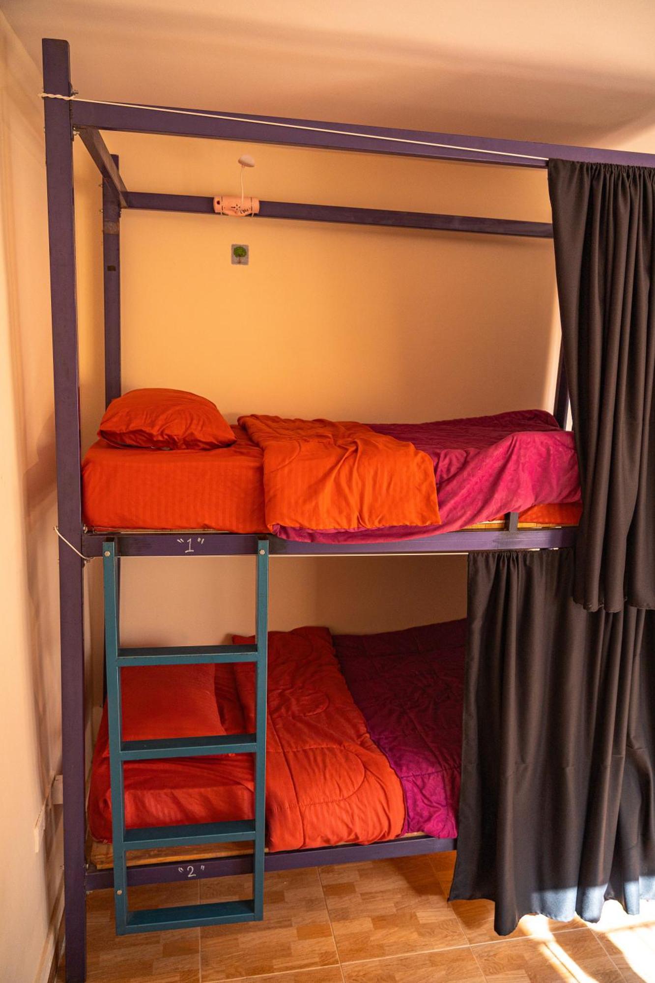 Extra Traveller Hostel Aqaba Exterior photo