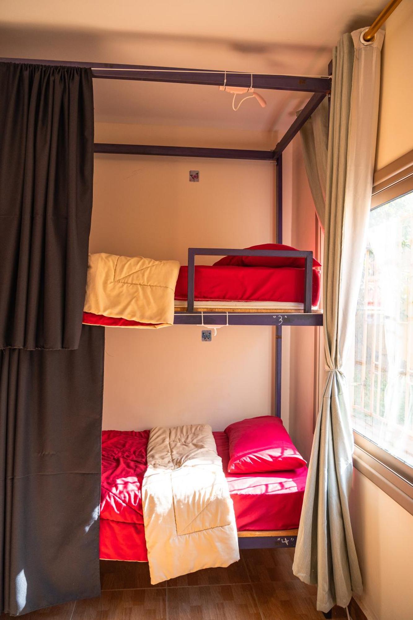 Extra Traveller Hostel Aqaba Exterior photo